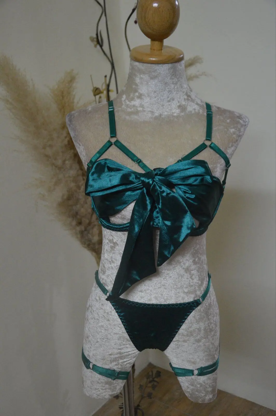 Open Bra Silk Bow Lingerie Set