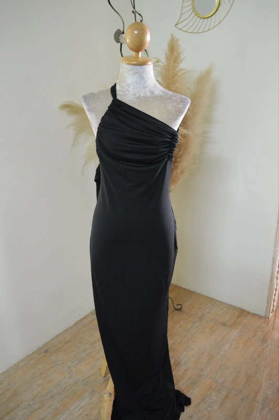Halter Solid Ruched Backless Dress