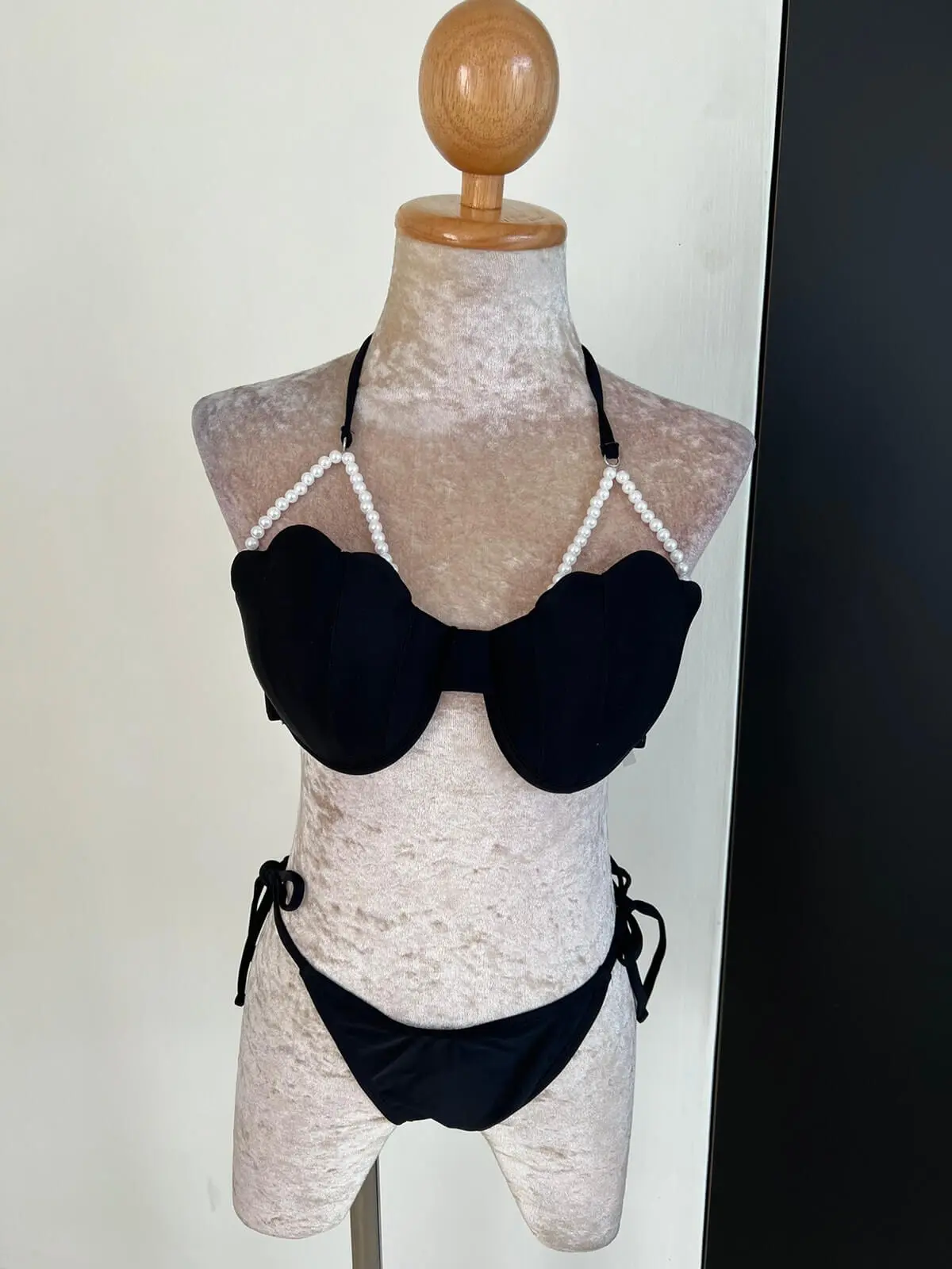Bikini Set with Pearl