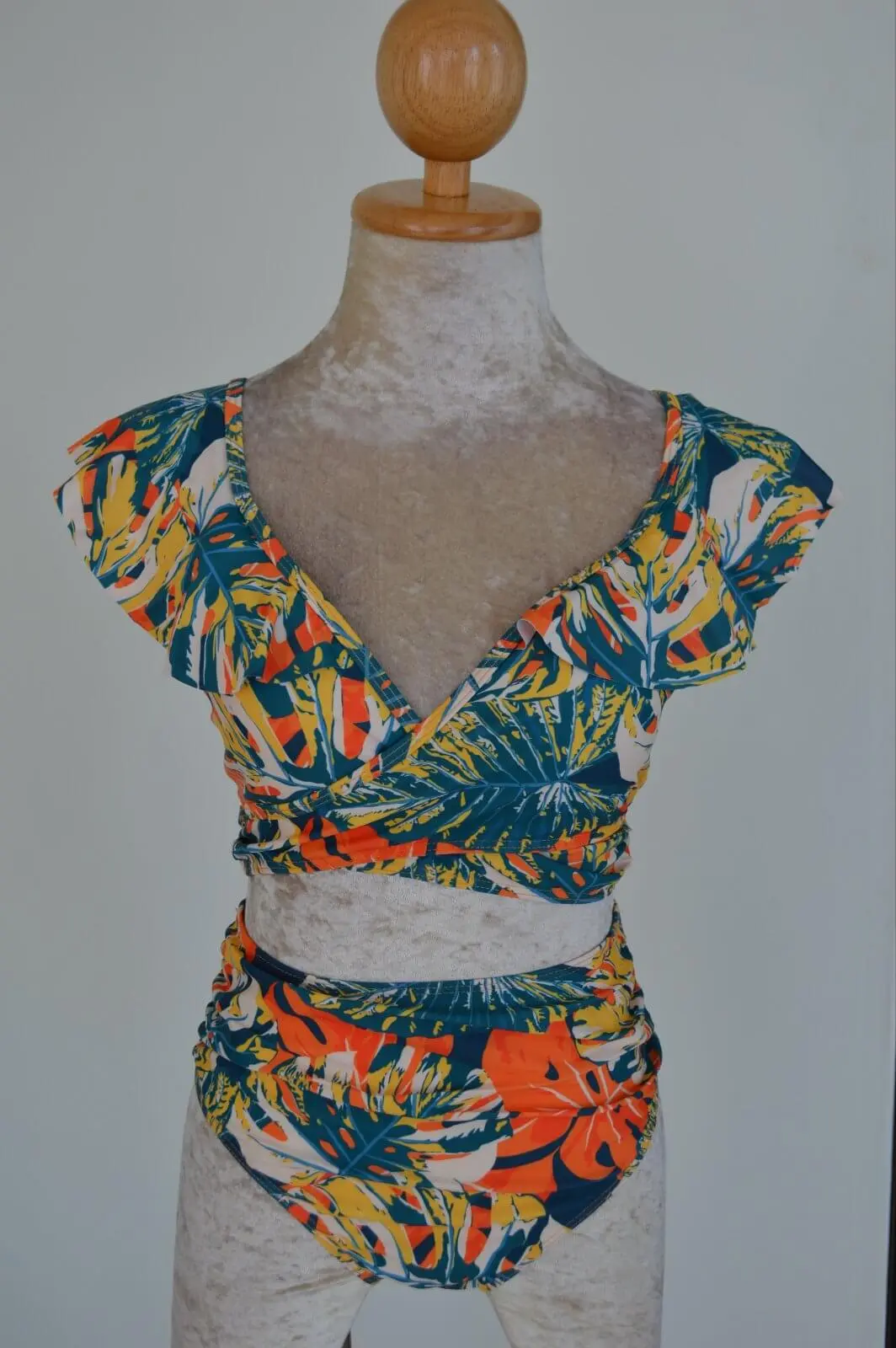 Ruffled Backless Bikini Set