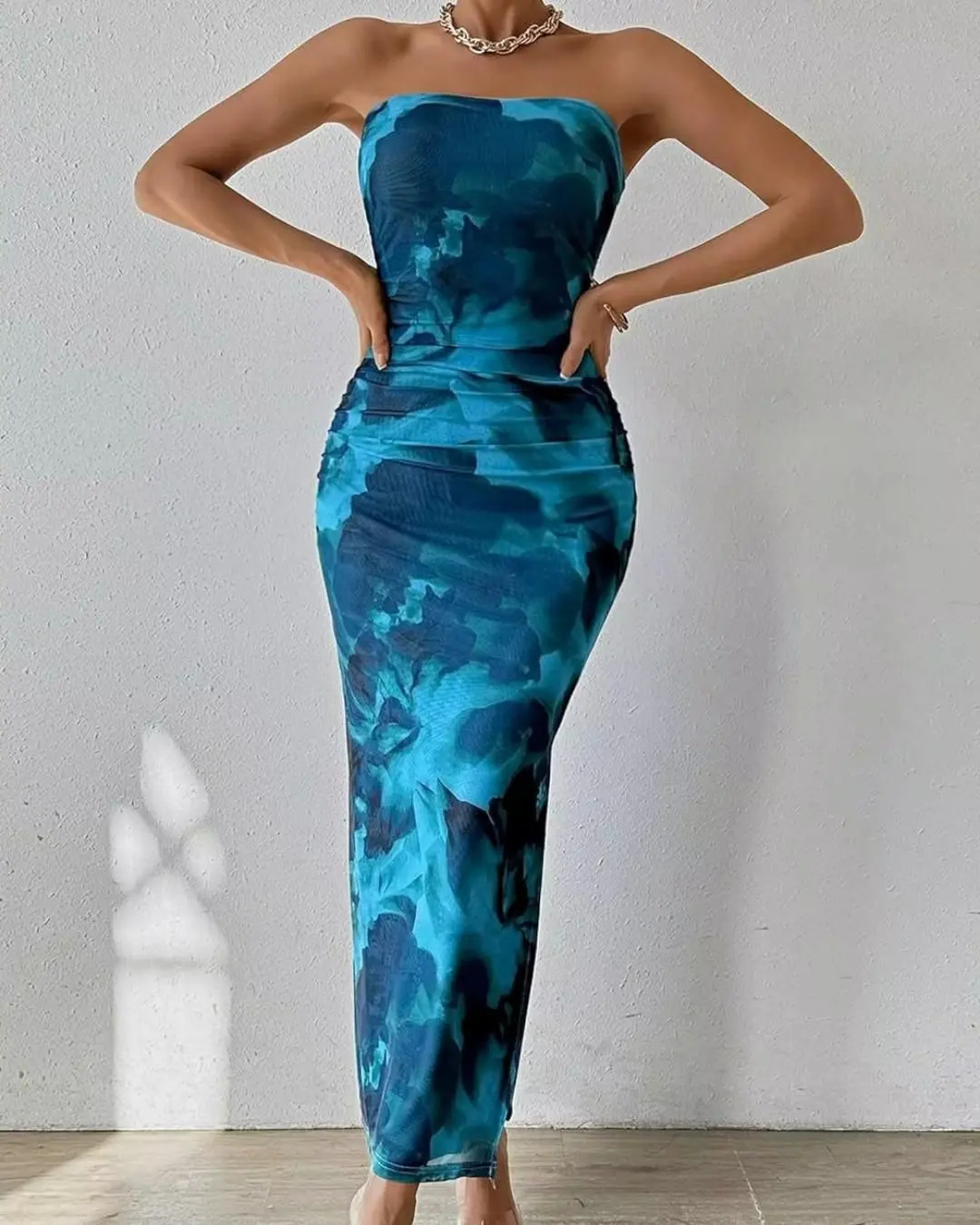 Strapless Marble Print Midi Dress