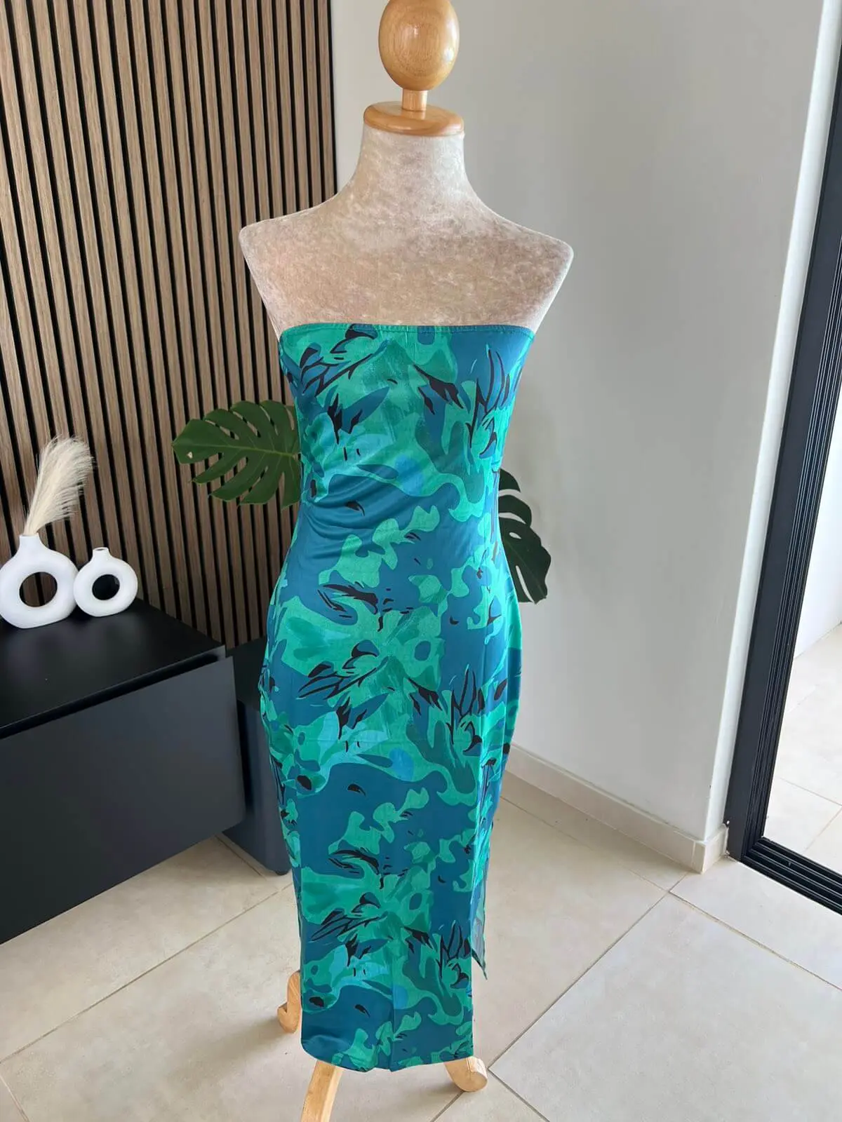 Strapless Marble Print Midi Dress