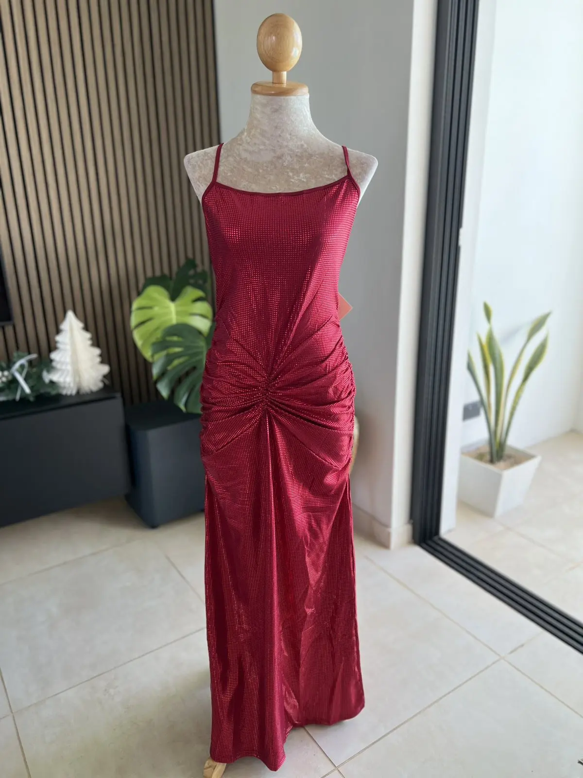Elegant Crystal Sequin Backless Dress