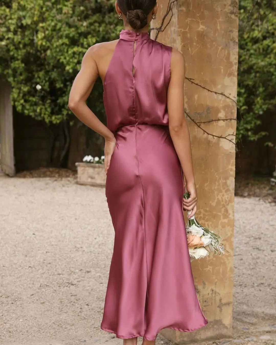Sleeveless Elegant Silk Dress