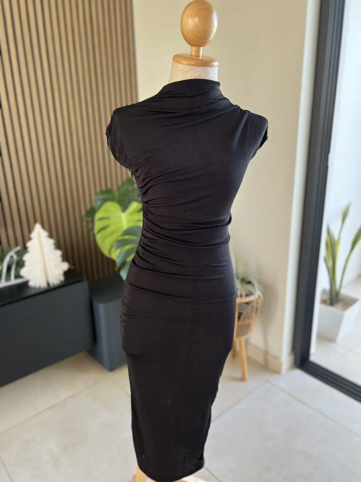 Gown With Ruched Design