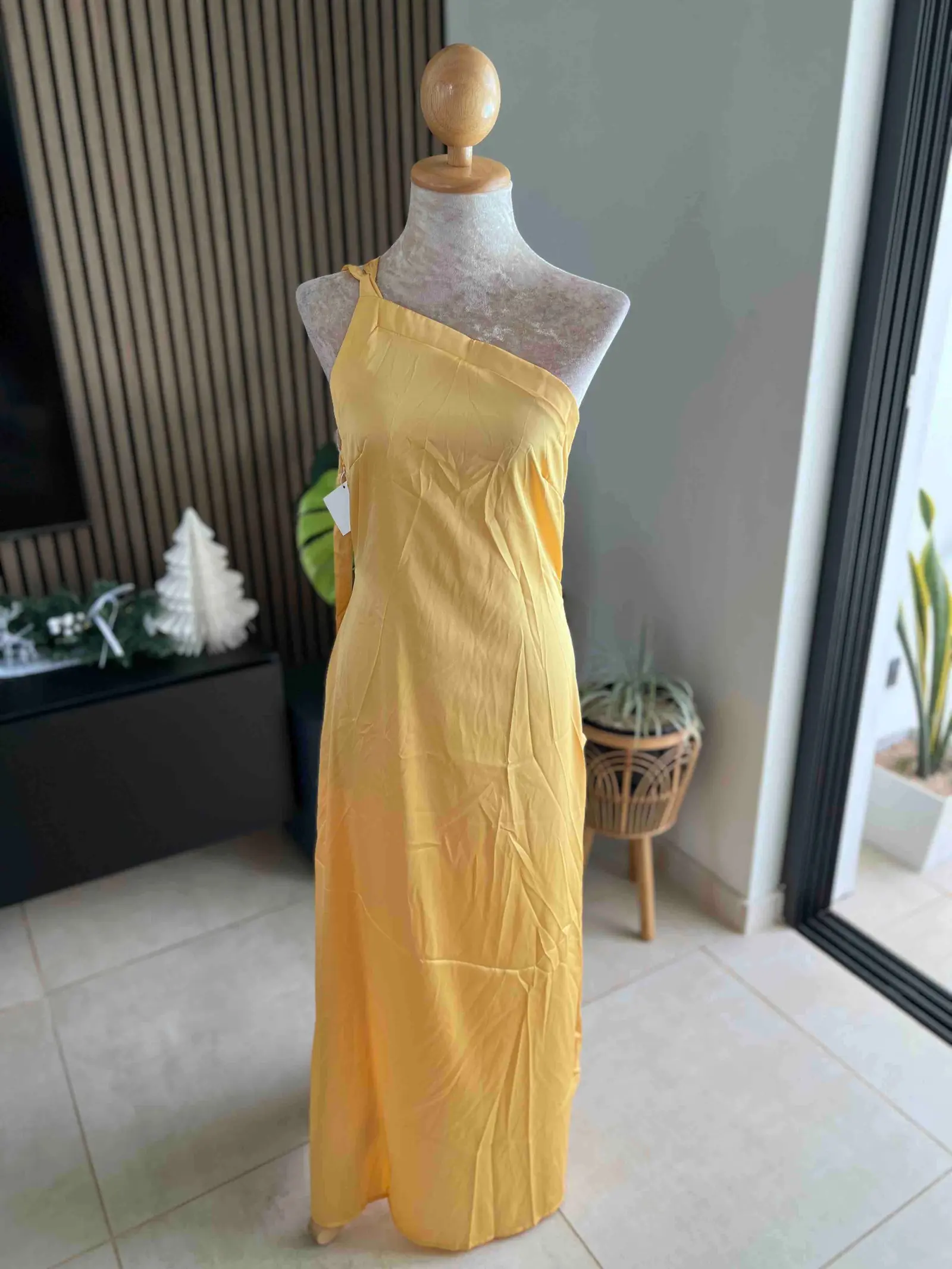 One-Shoulder Elegant Gown