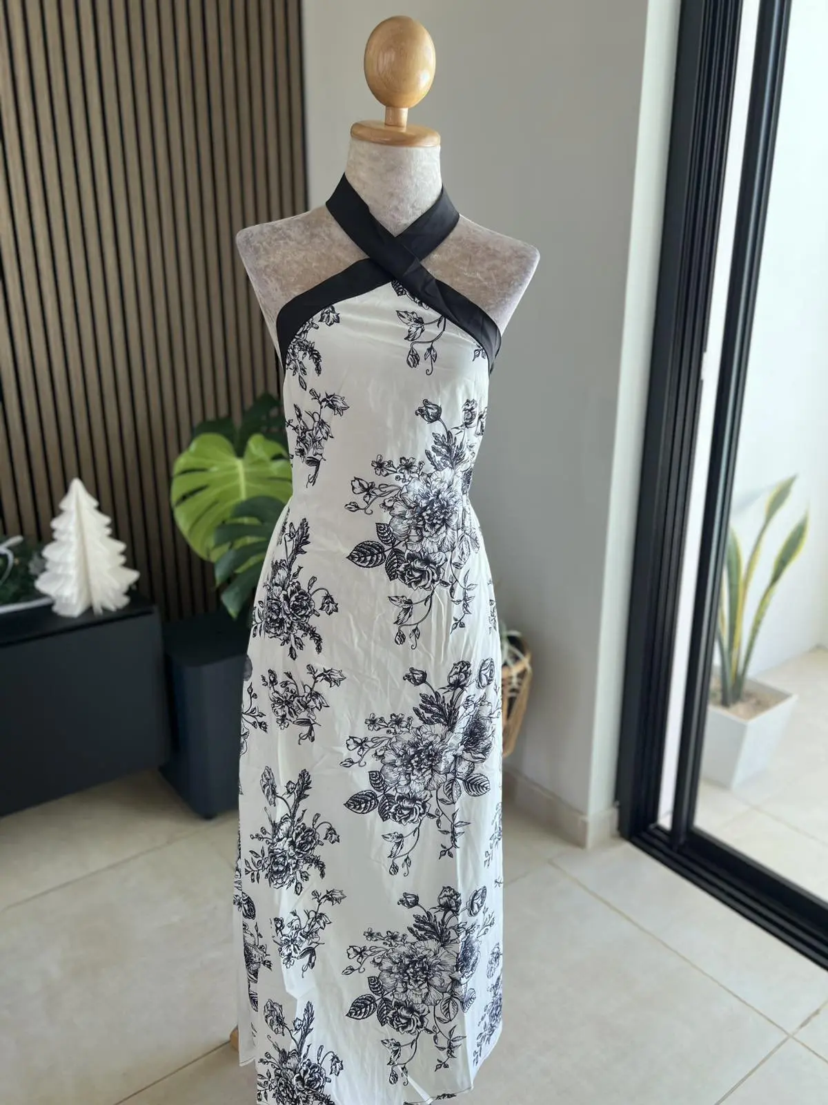 Summer Backless Halter Dress