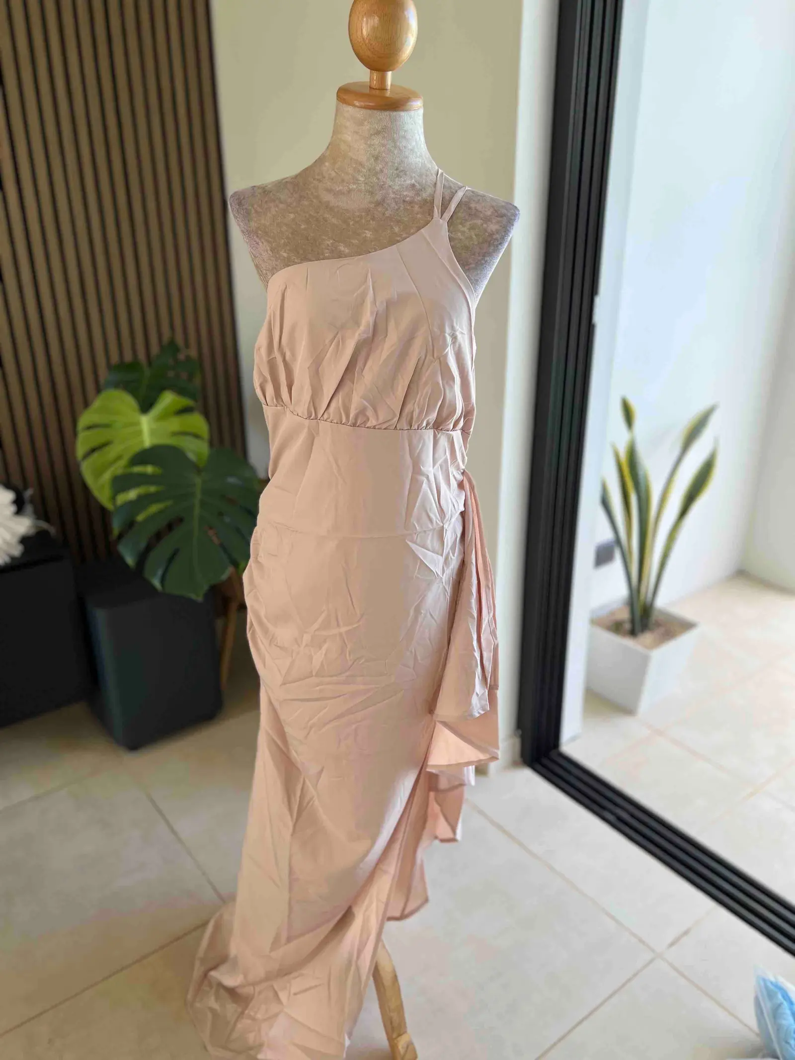 One-Shoulder High Slit Party Dress