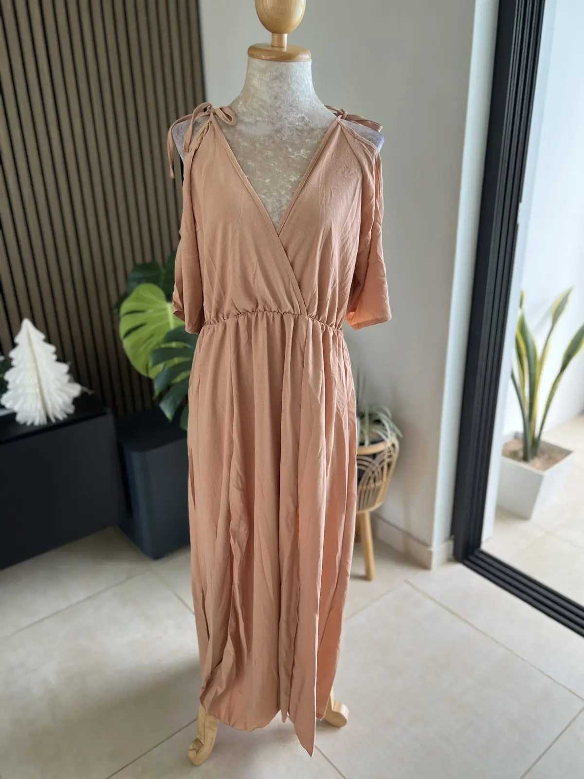 Side Slit Casual Maxi Dress