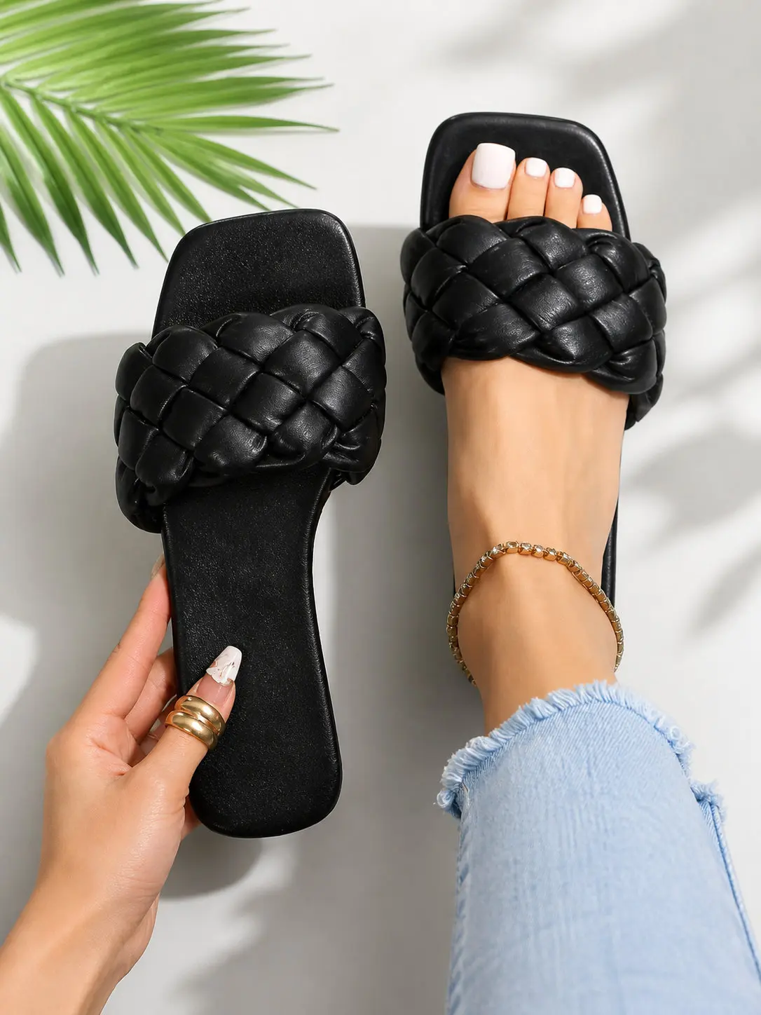 Velora Woven Sandals