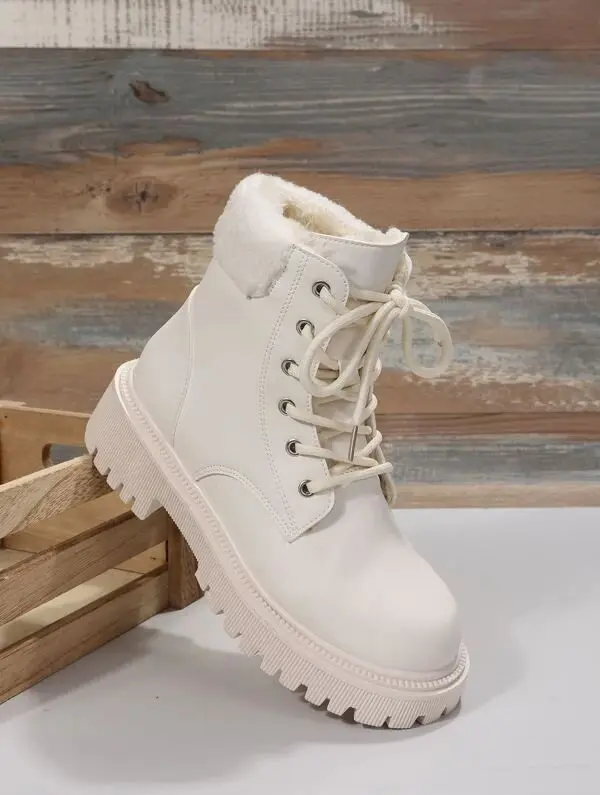 Snoowy Boots